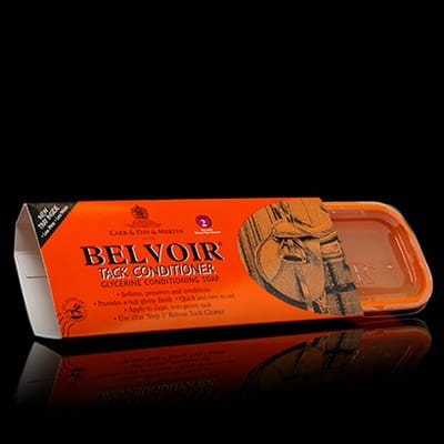 Carr Day Martin Belvoir Leather Soap Riegel